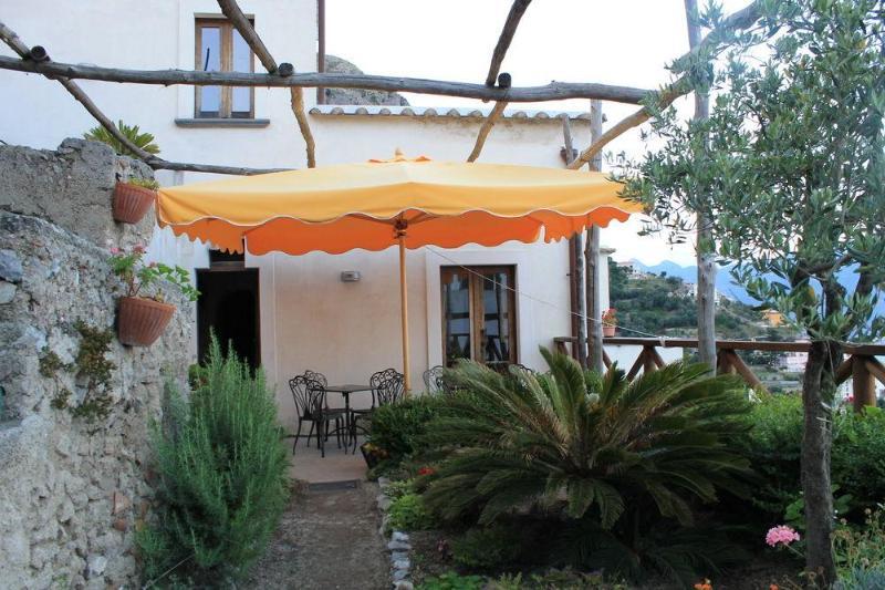 Lantico Borgo Dei Limoni Bed & Breakfast